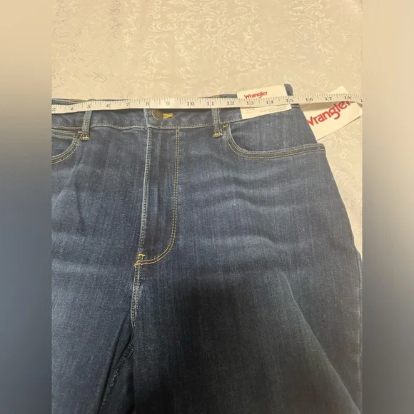 Wrangler NWT Dark Wash Blue Jeans Women’s Western High Rise True Straight 12 32 - Picture 10 of 10